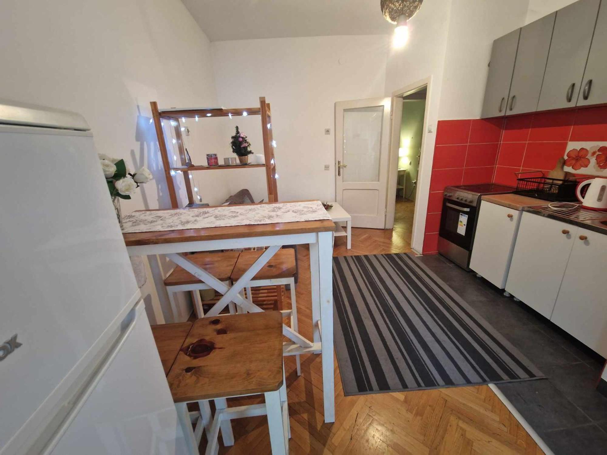 Central Station Private Rooms Beograd Bagian luar foto